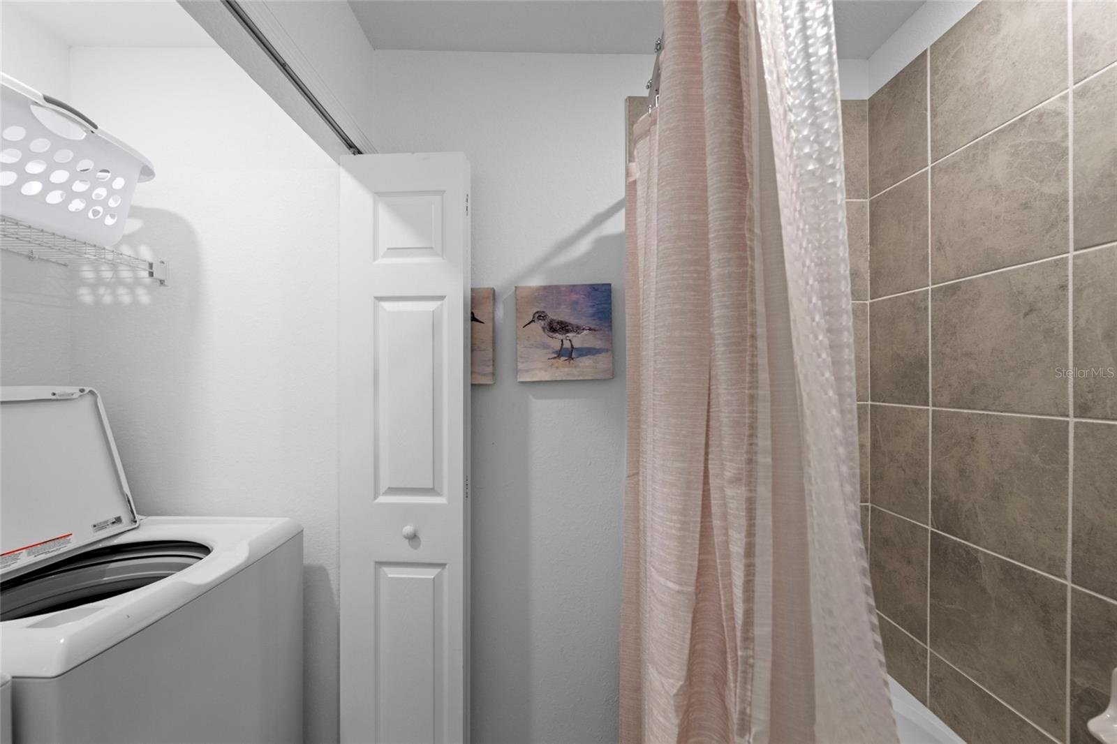 Image 25 of 67 For 18114 Gawthrop Drive 105