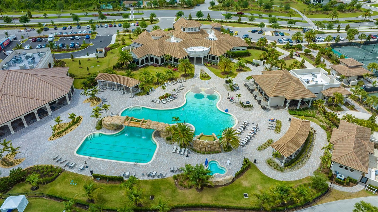 Image 37 of 67 For 18114 Gawthrop Drive 105