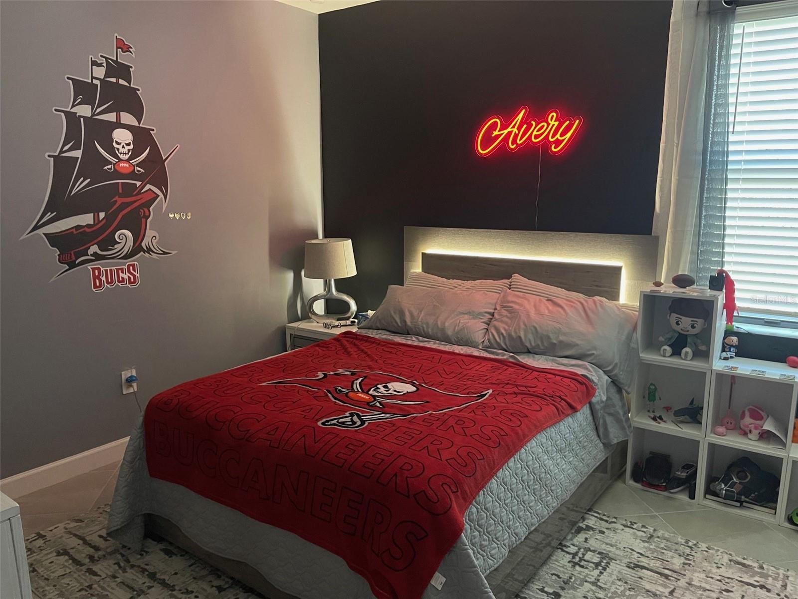 Image 8 of 29 For 4970 Oyster Pearl Street