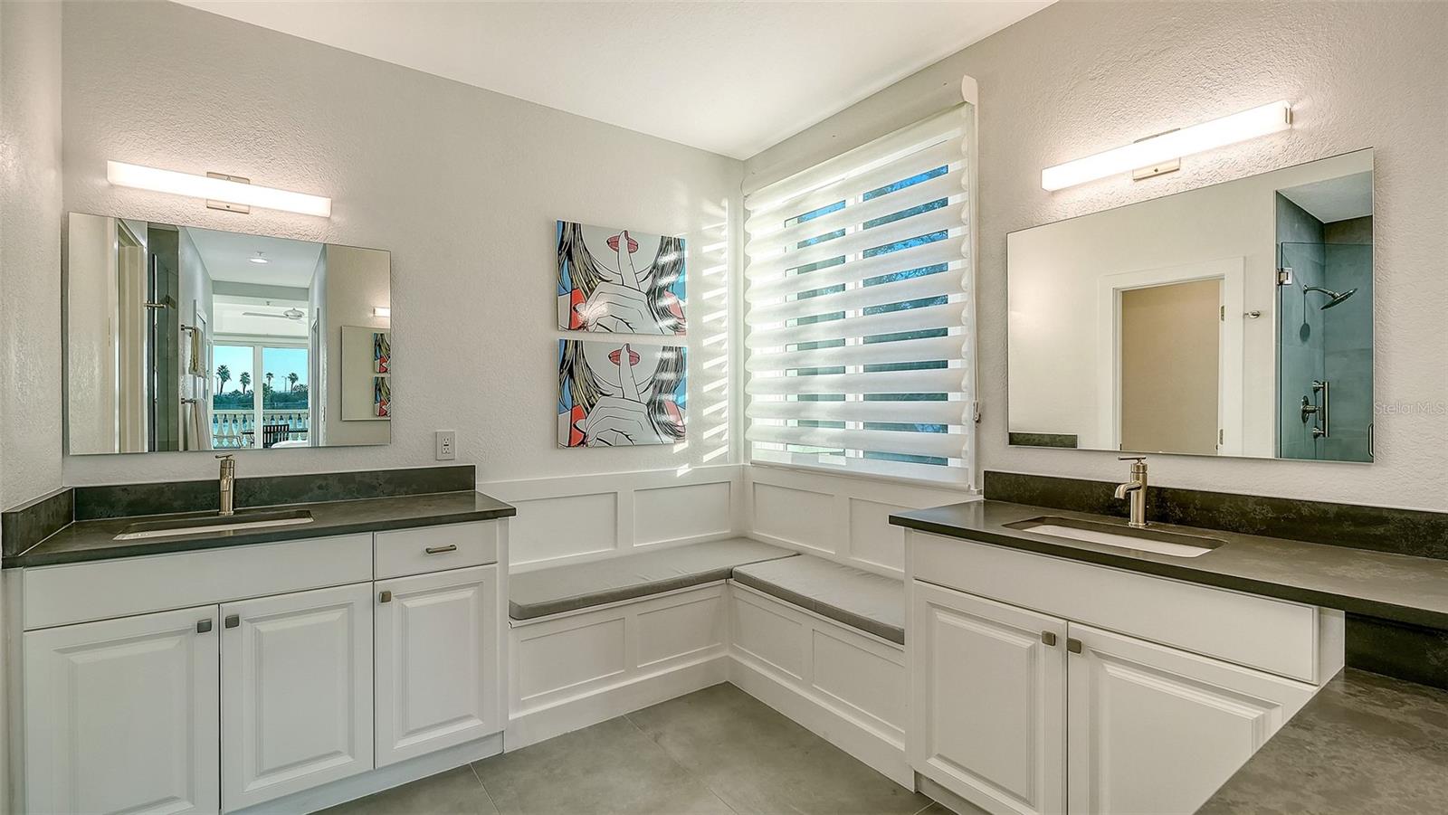 Image 23 of 51 For 166 Golden Gate Point 22