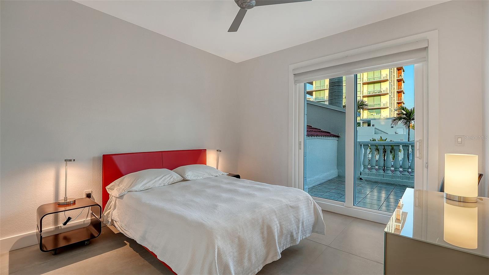 Image 26 of 51 For 166 Golden Gate Point 22