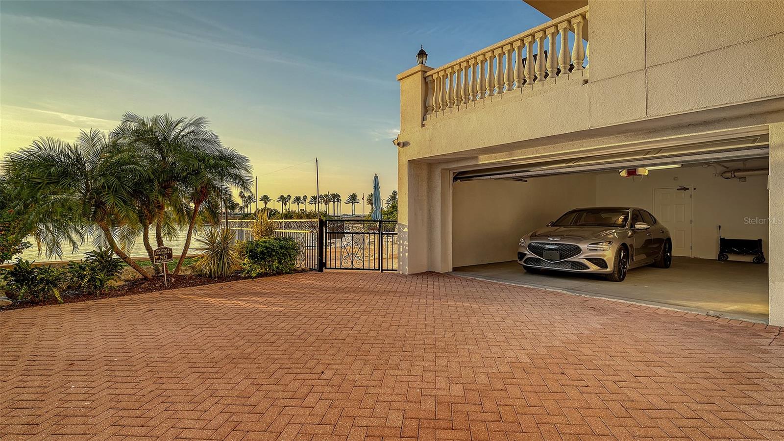 Image 40 of 51 For 166 Golden Gate Point 22