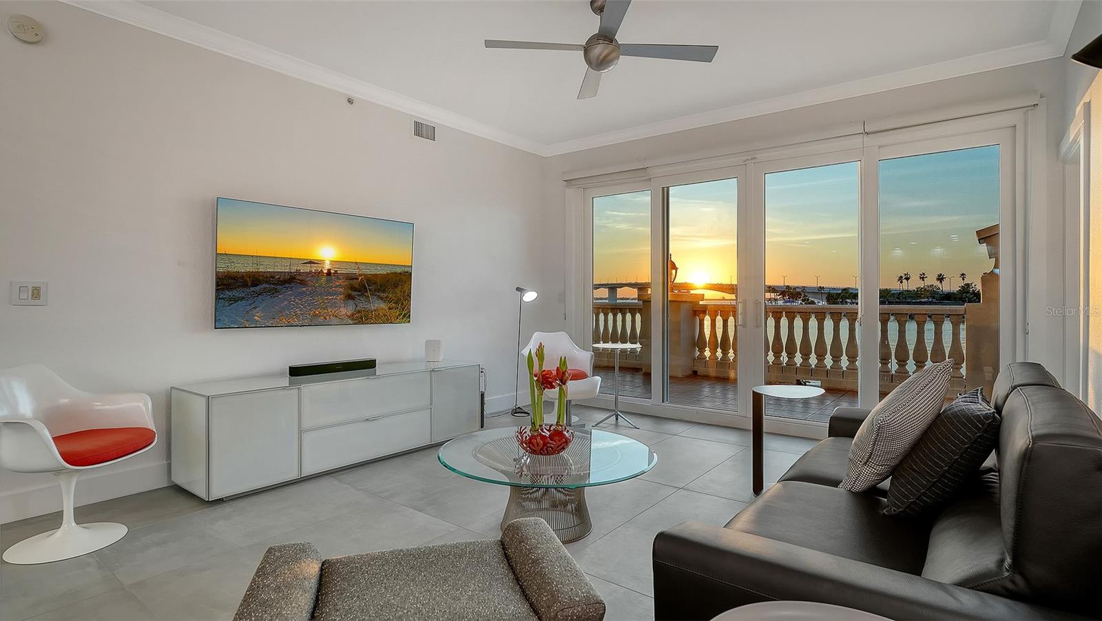 Image 9 of 51 For 166 Golden Gate Point 22