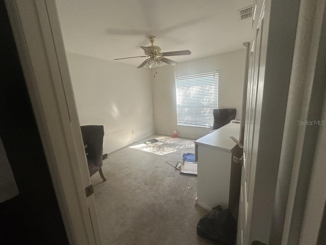 Image 17 of 24 For 419 Majestic Gardens Boulevard