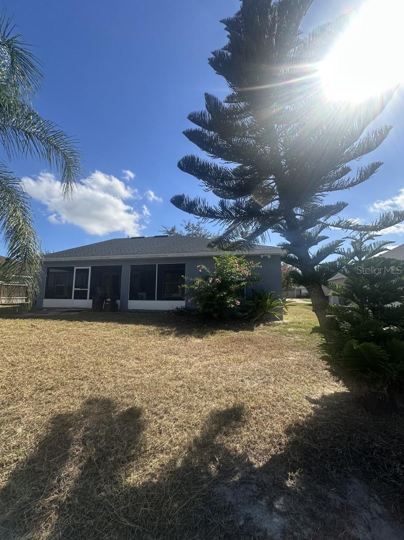 Image 24 of 24 For 419 Majestic Gardens Boulevard