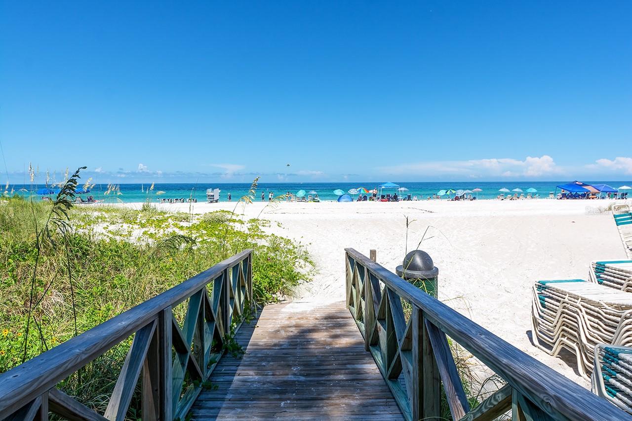 Image 52 of 59 For 3850 Mariners Walk 714