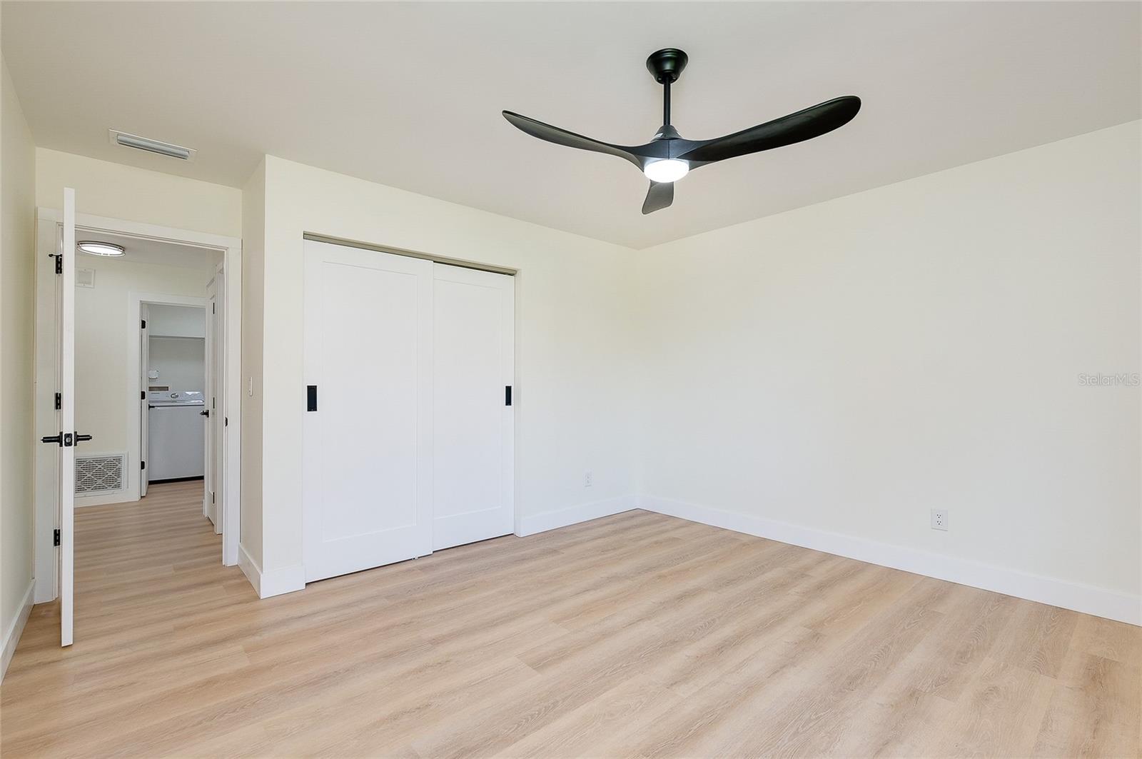 Image 24 of 78 For 2221 Meadowlake Court A3