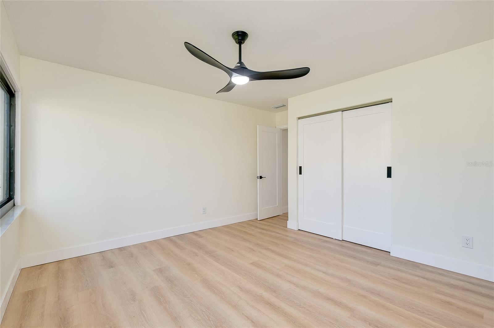 Image 25 of 78 For 2221 Meadowlake Court A3