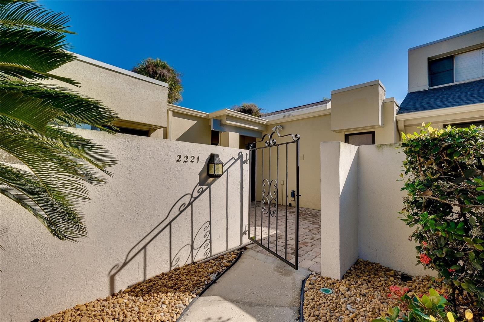 Image 53 of 78 For 2221 Meadowlake Court A3