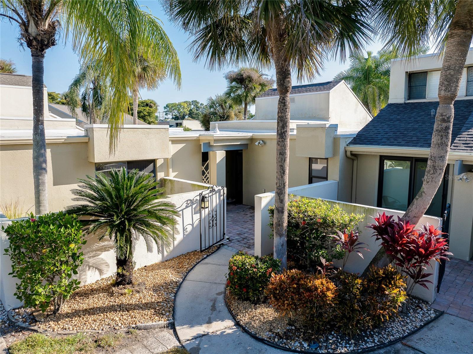 Image 73 of 78 For 2221 Meadowlake Court A3