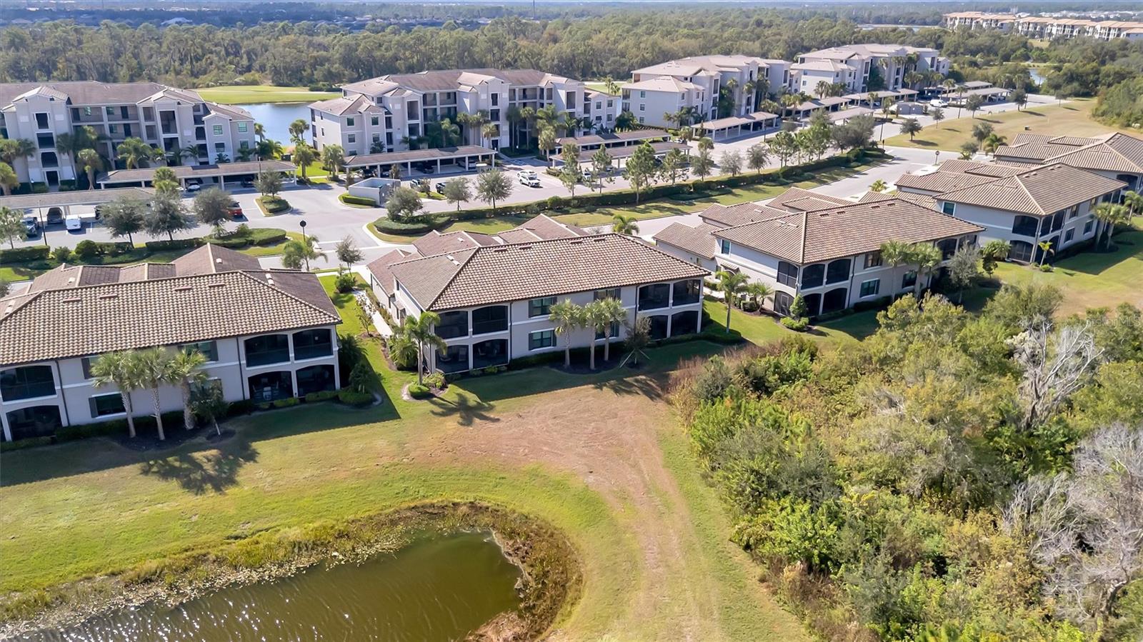 Image 28 of 92 For 17637 Gawthrop Drive 102