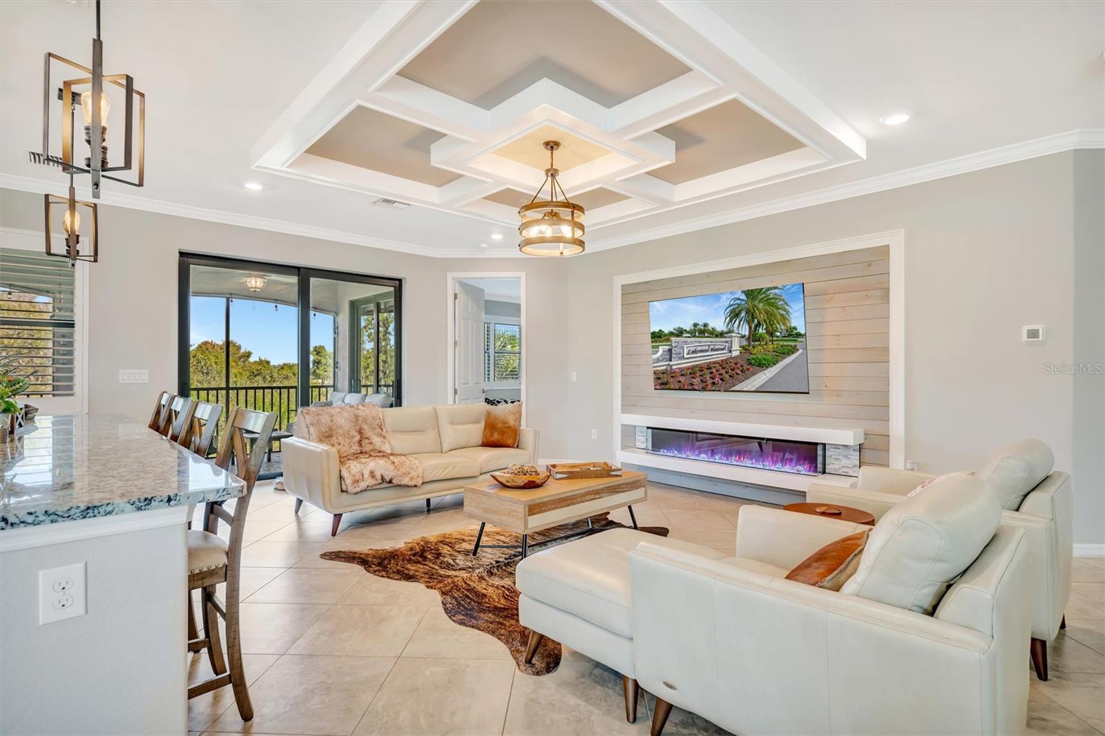 Image 31 of 92 For 17637 Gawthrop Drive 102