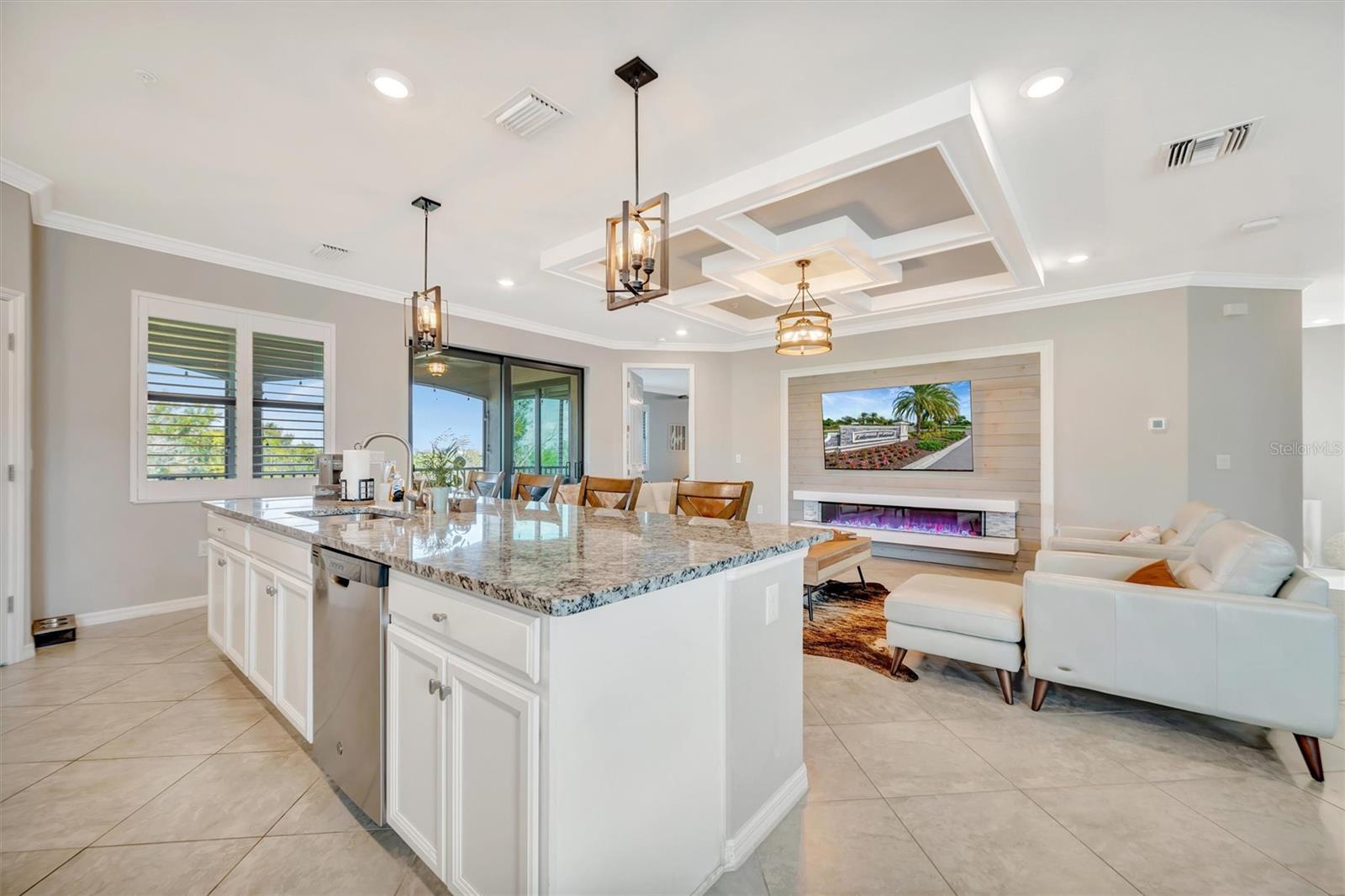 Image 34 of 92 For 17637 Gawthrop Drive 102