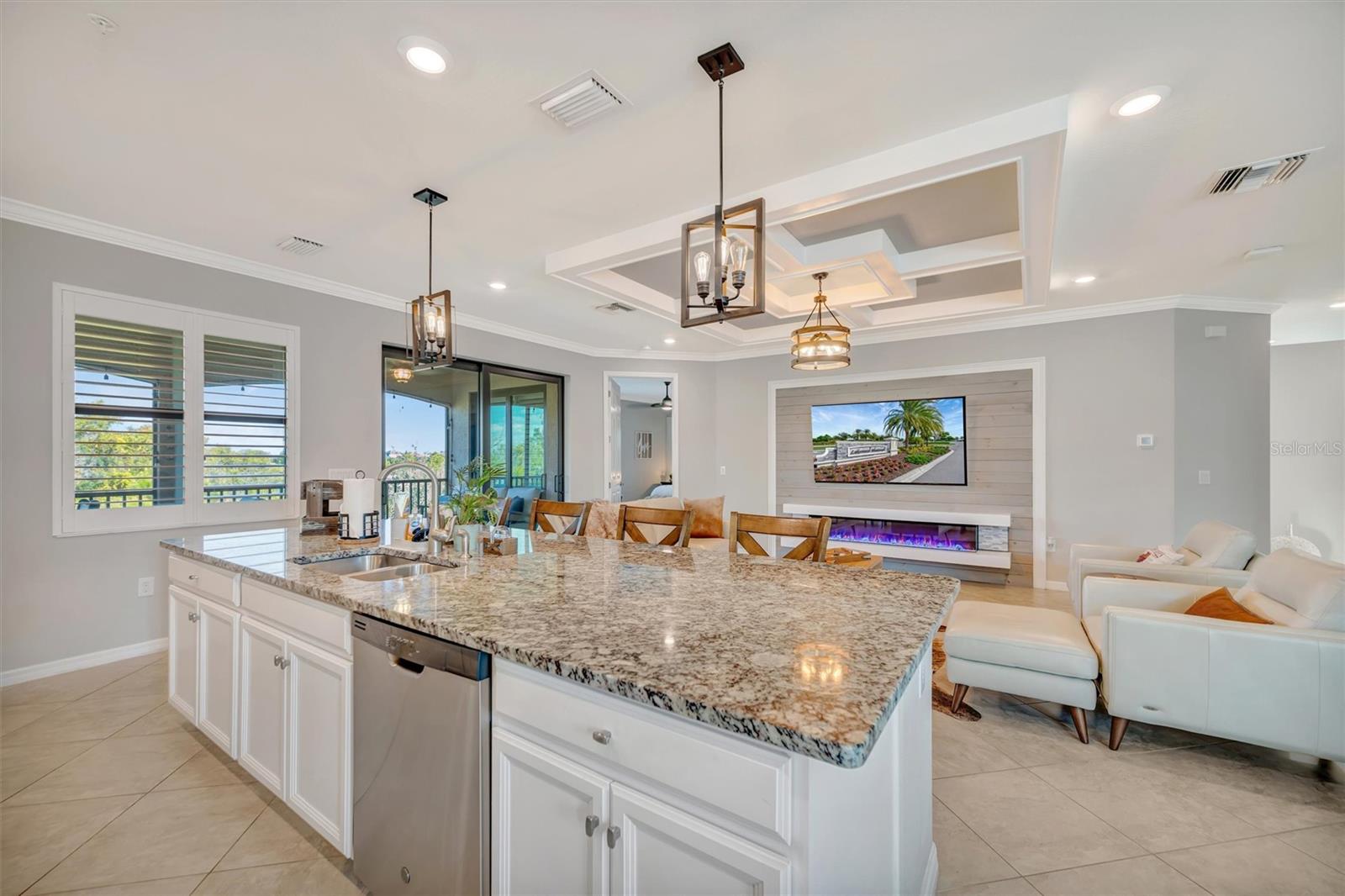 Image 37 of 92 For 17637 Gawthrop Drive 102