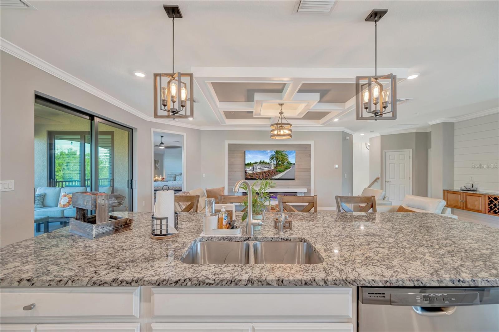 Image 38 of 92 For 17637 Gawthrop Drive 102