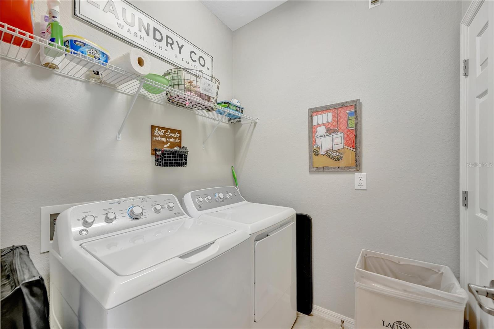 Image 51 of 92 For 17637 Gawthrop Drive 102