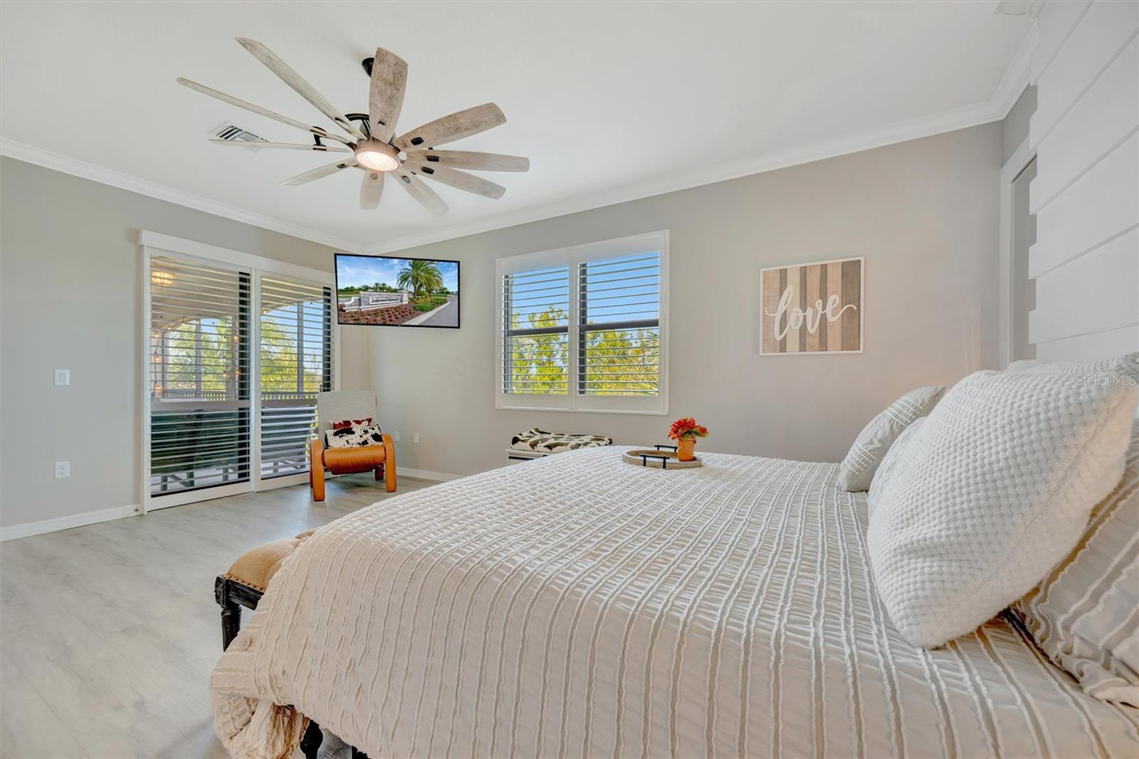 Image 54 of 92 For 17637 Gawthrop Drive 102