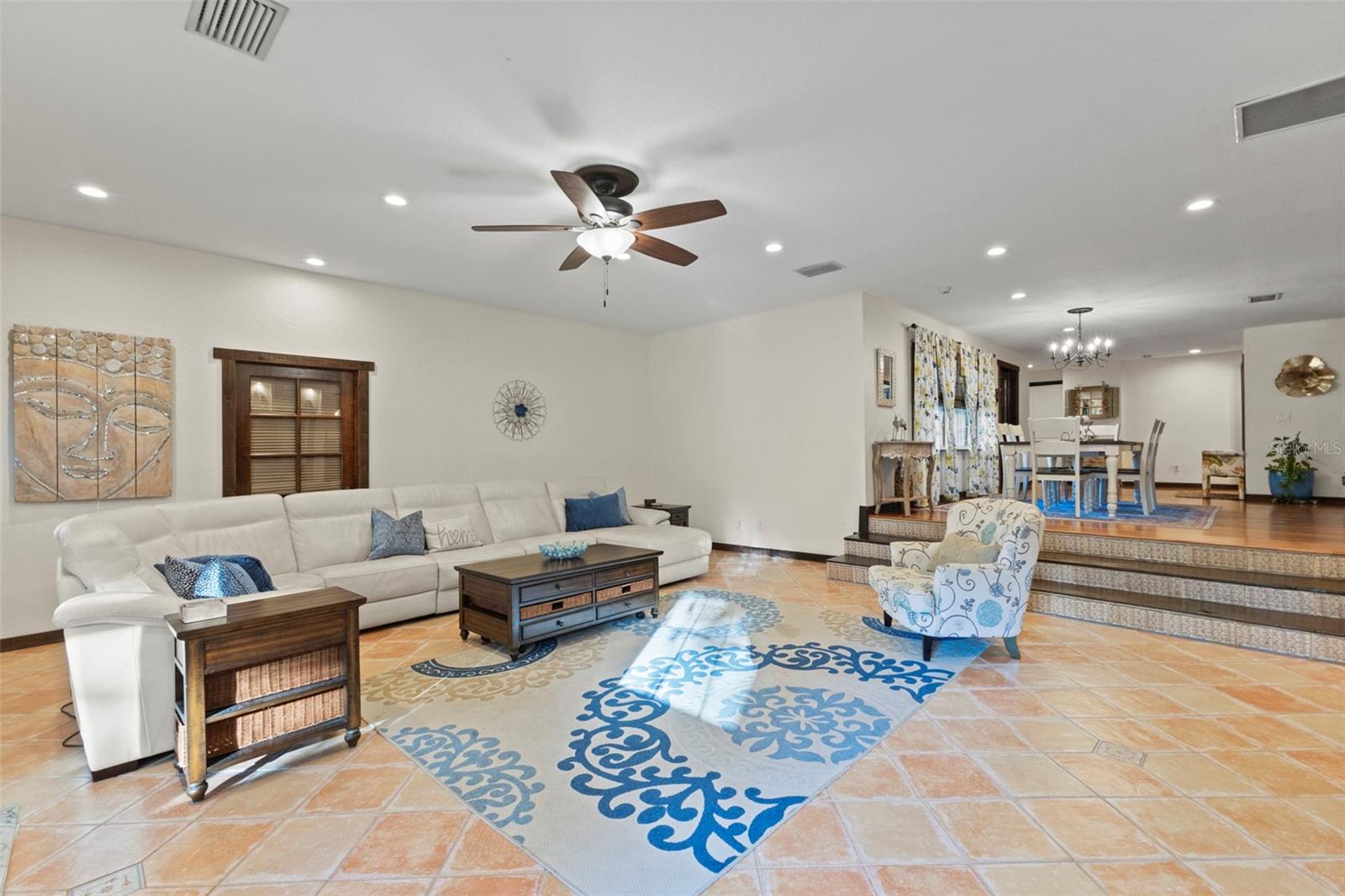 Image 14 of 50 For 4301 Lockwood Ridge Road