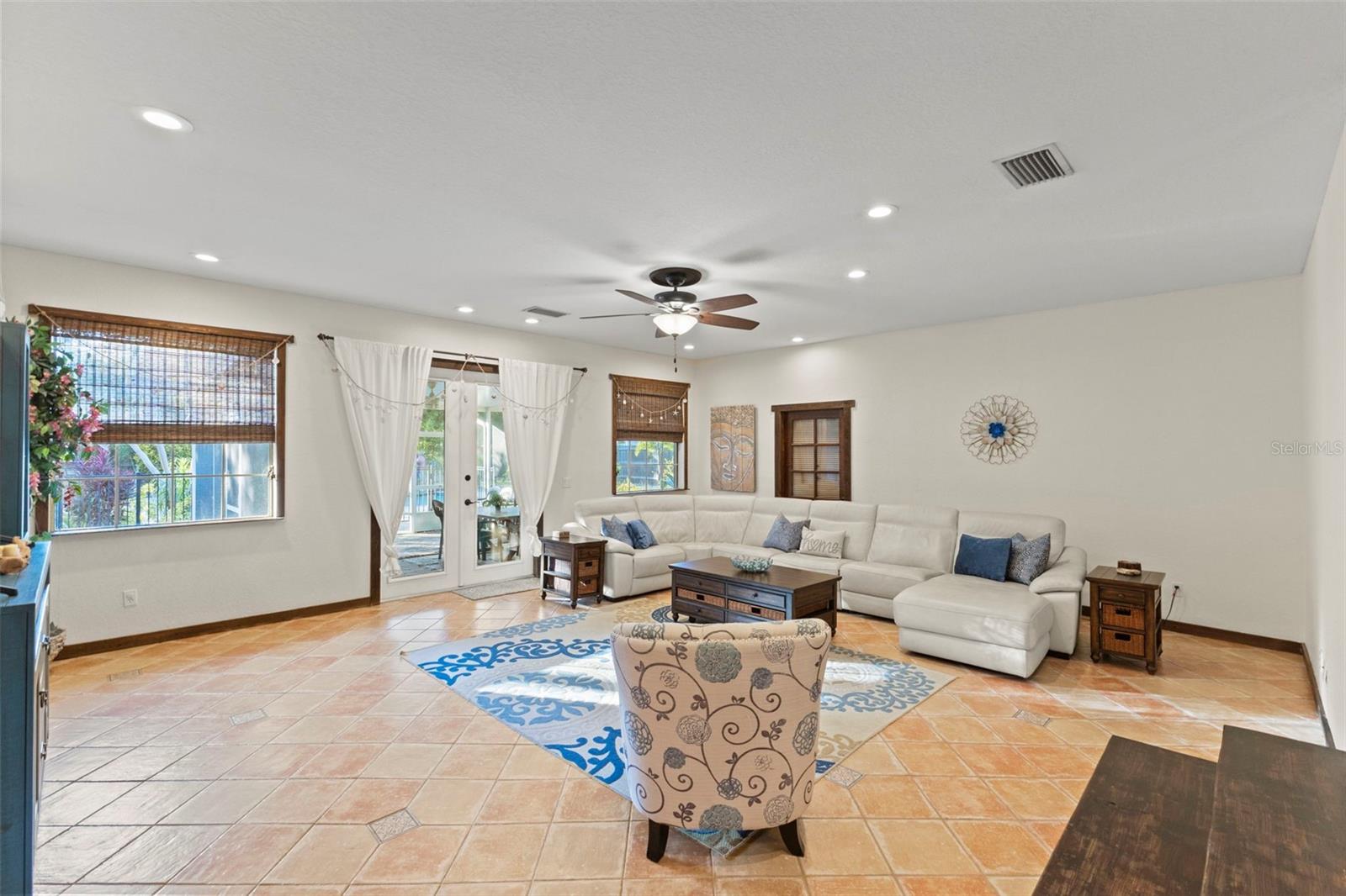 Image 15 of 50 For 4301 Lockwood Ridge Road