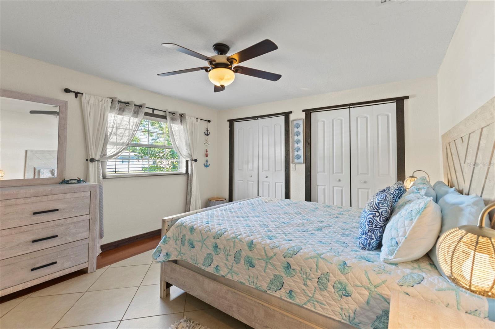 Image 28 of 50 For 4301 Lockwood Ridge Road