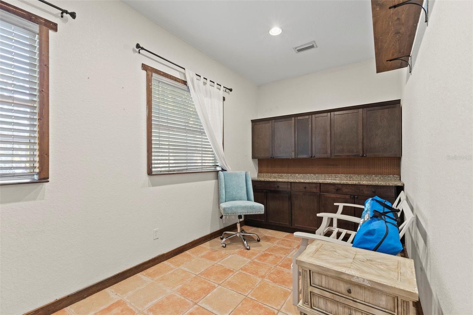 Image 32 of 50 For 4301 Lockwood Ridge Road