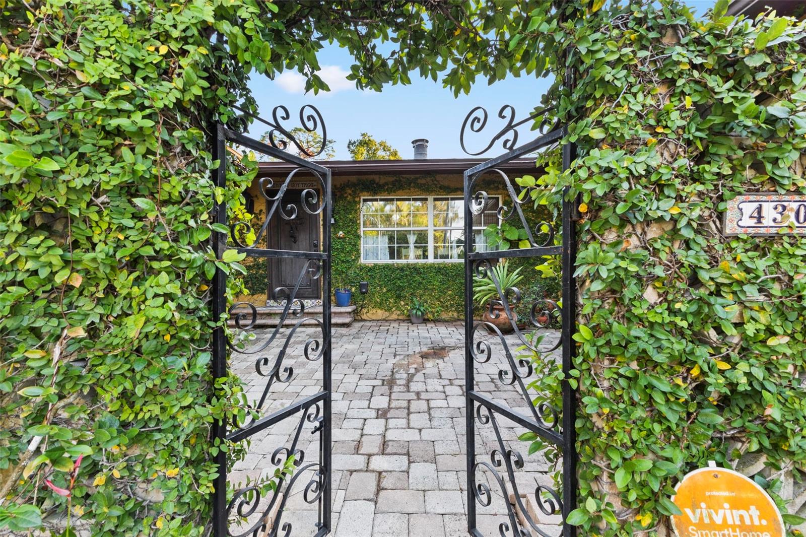 Image 4 of 50 For 4301 Lockwood Ridge Road