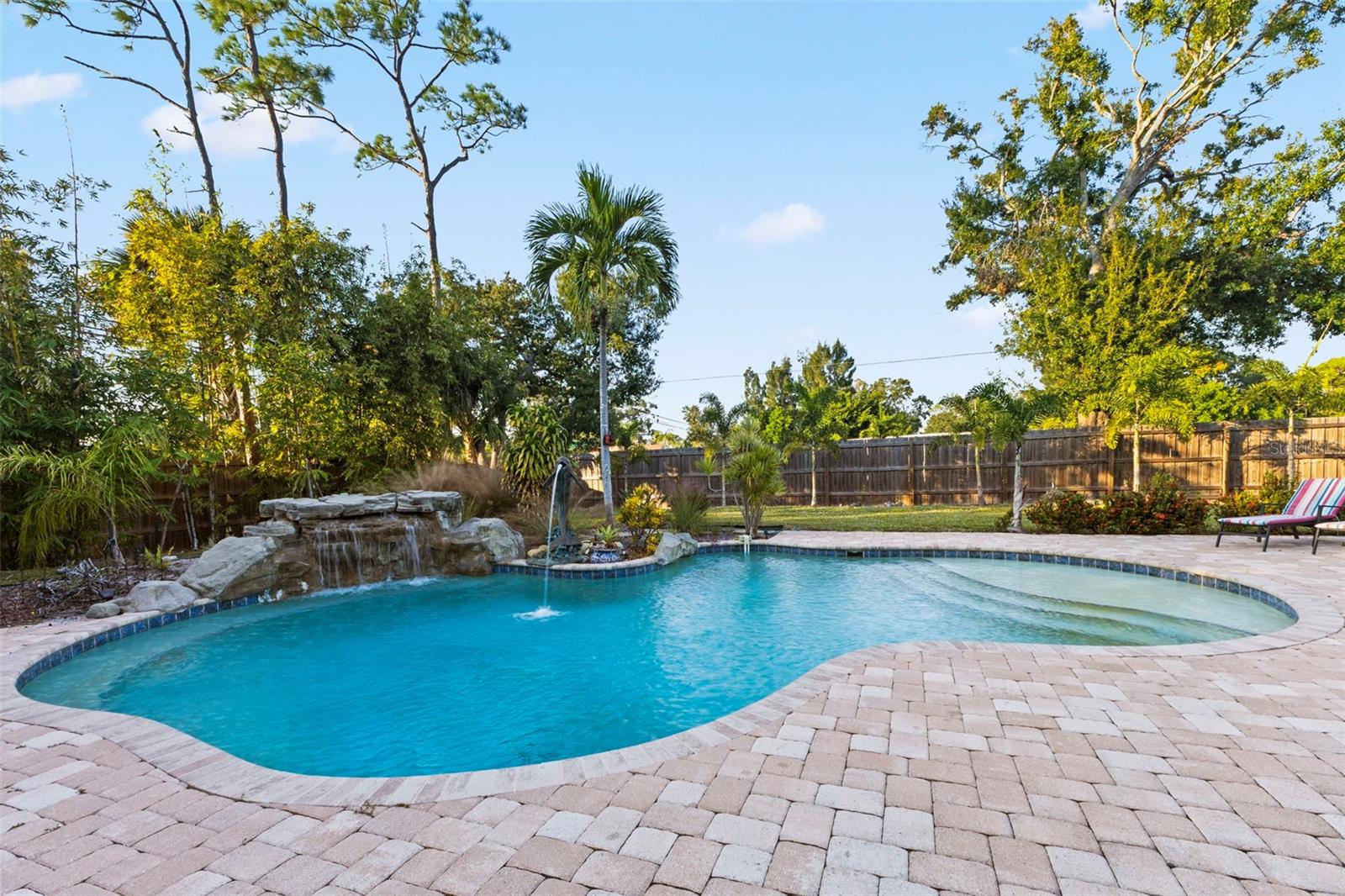 Image 40 of 50 For 4301 Lockwood Ridge Road