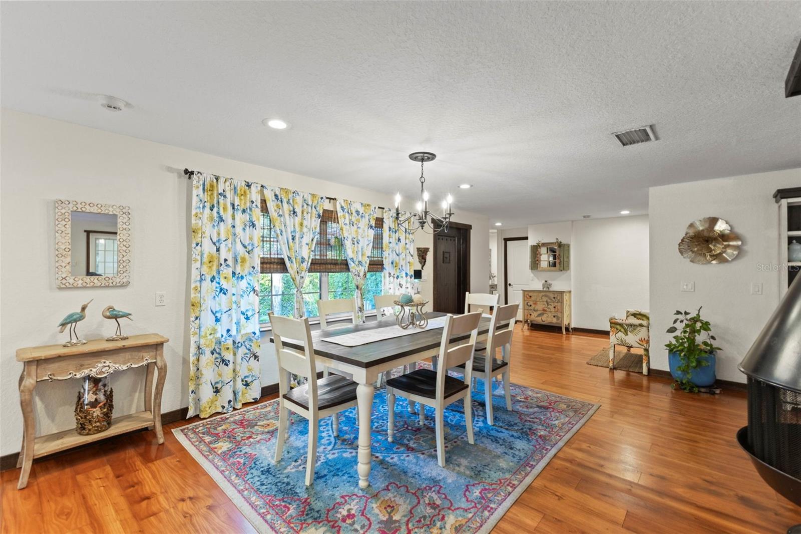 Image 6 of 50 For 4301 Lockwood Ridge Road