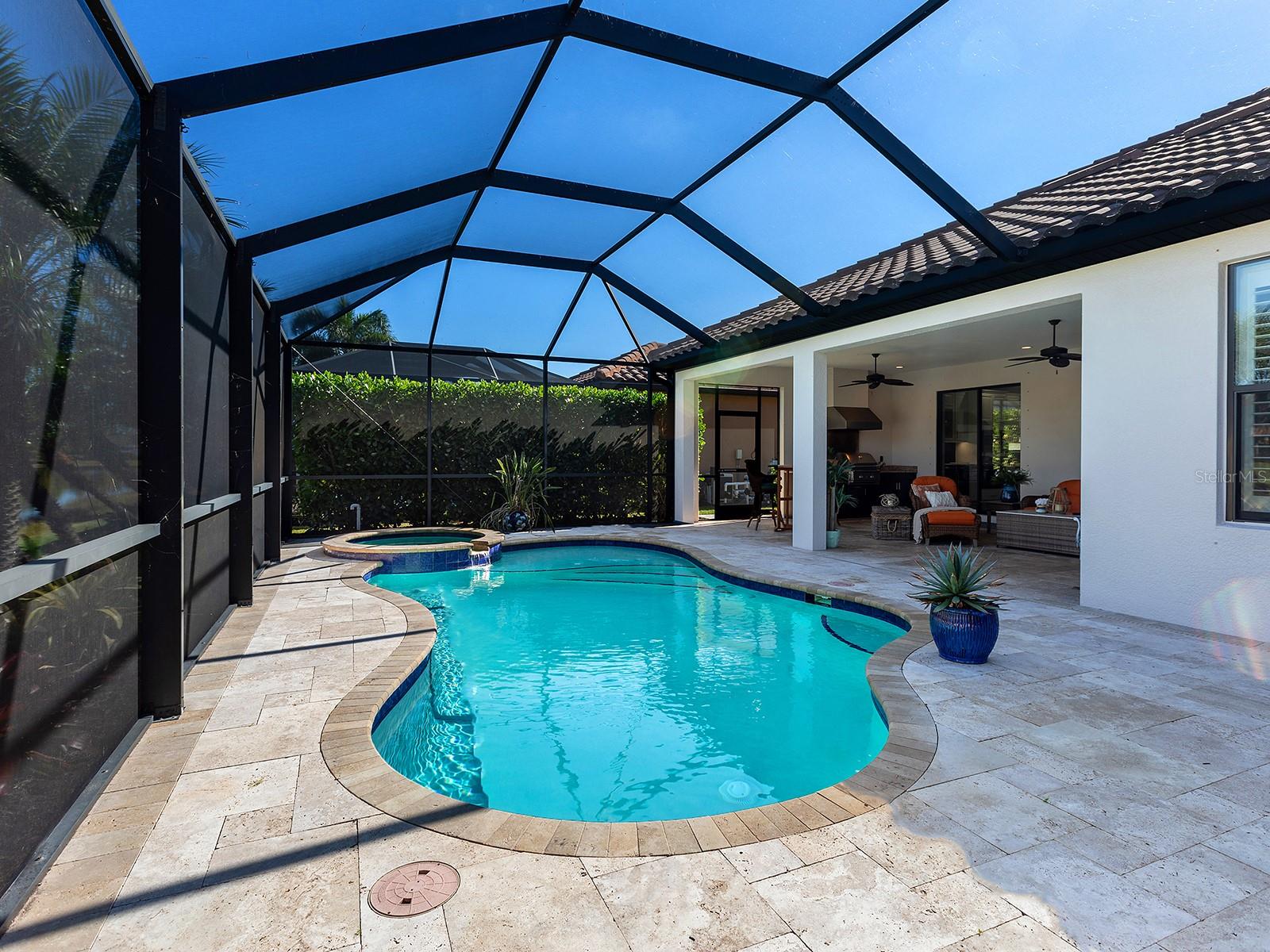 Image 16 of 79 For 12729 Fontana Loop