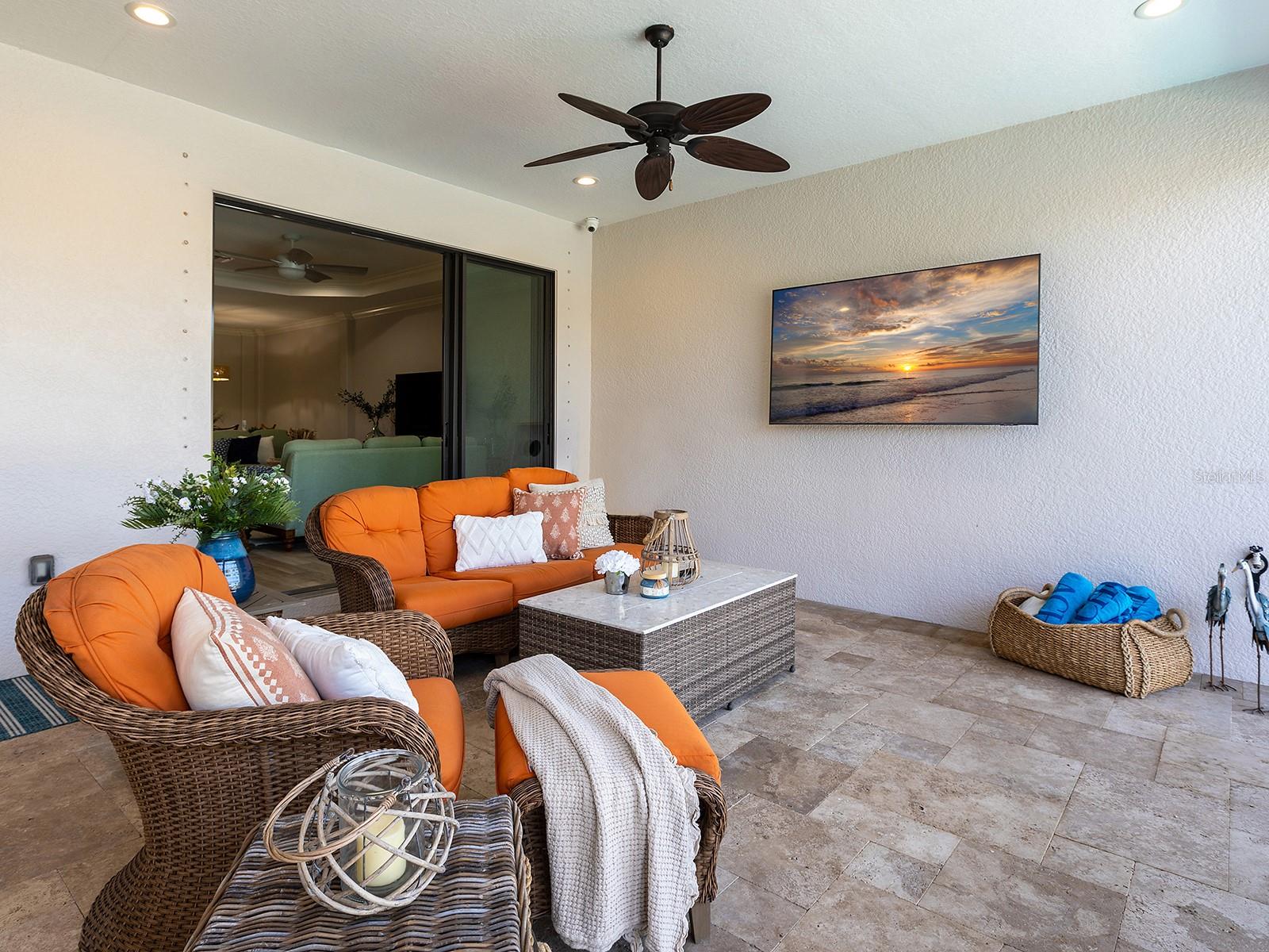 Image 19 of 79 For 12729 Fontana Loop