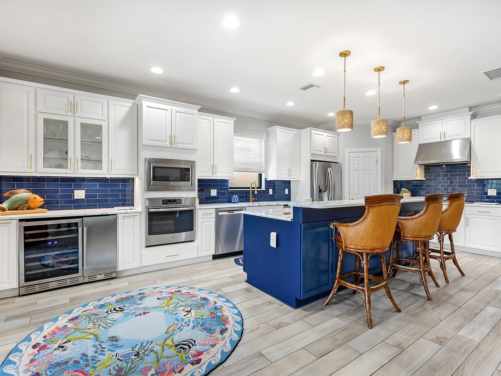 Image 7 of 79 For 12729 Fontana Loop