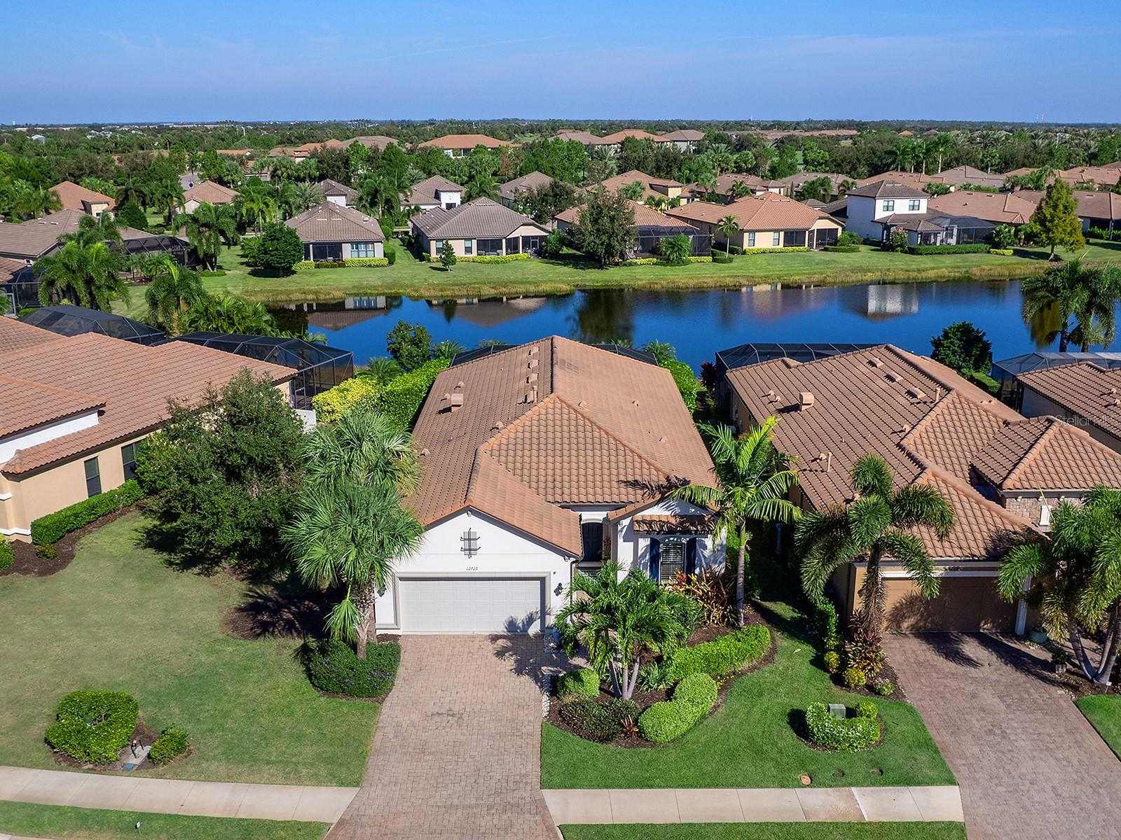 Image 8 of 79 For 12729 Fontana Loop