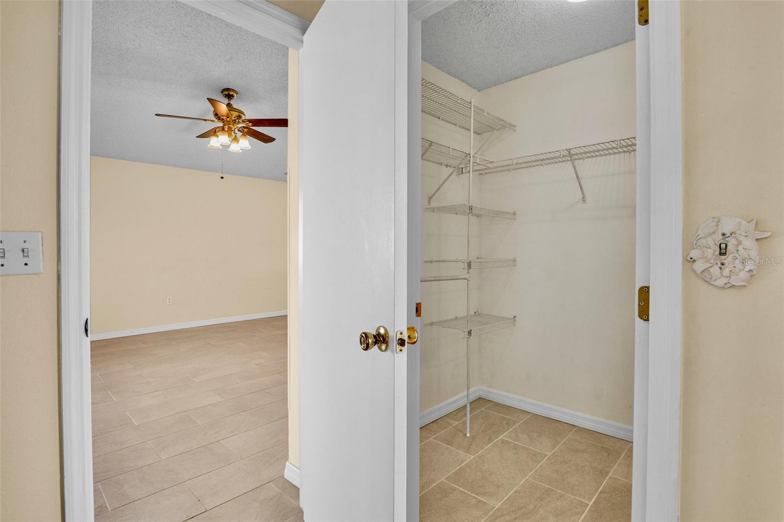 Image 17 of 27 For 6216 40th Avenue W