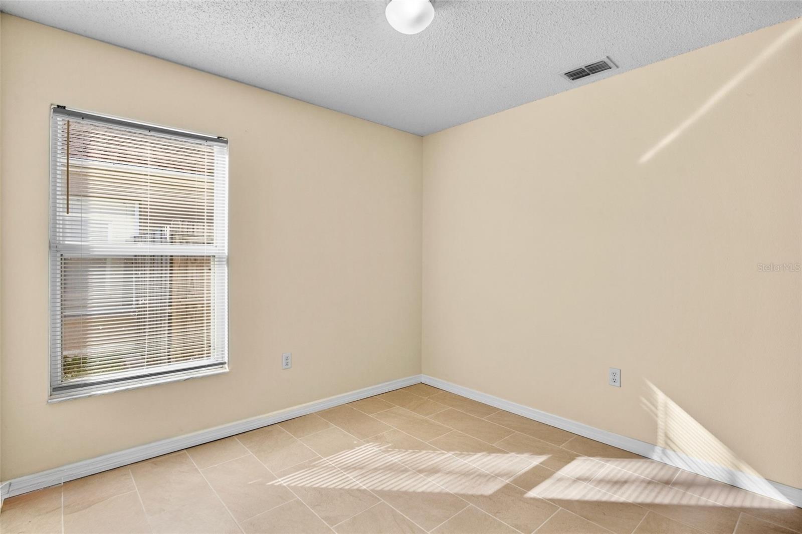 Image 22 of 27 For 6216 40th Avenue W