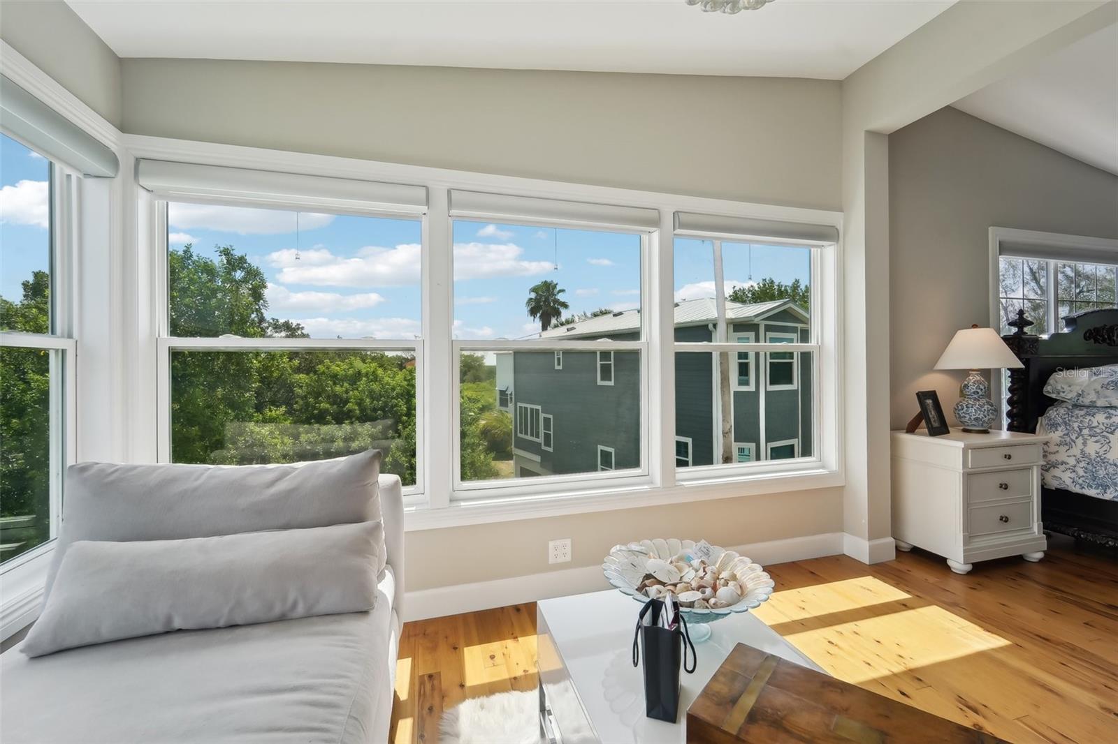 Image 30 of 61 For 6330 Laguna Drive