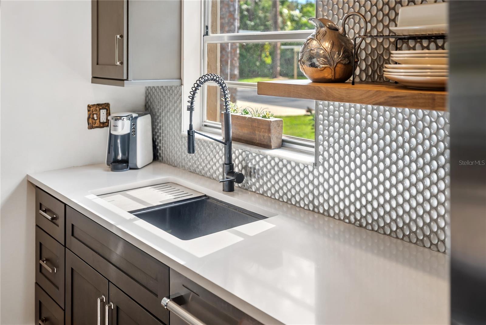 Image 10 of 65 For 4767 Village Gardens Drive 94