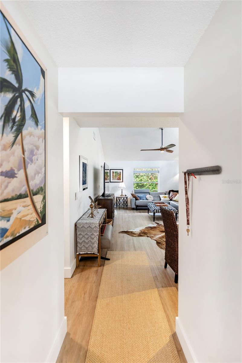 Image 25 of 65 For 4767 Village Gardens Drive 94