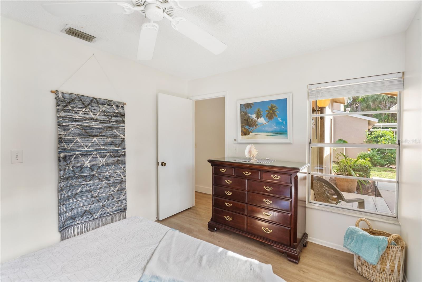 Image 29 of 65 For 4767 Village Gardens Drive 94