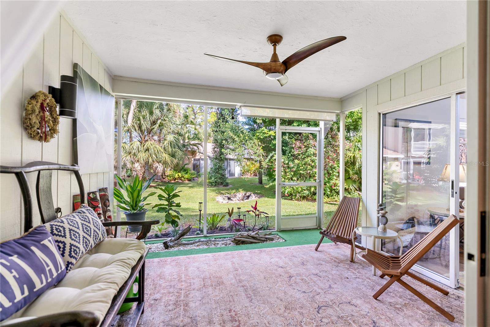 Image 37 of 65 For 4767 Village Gardens Drive 94