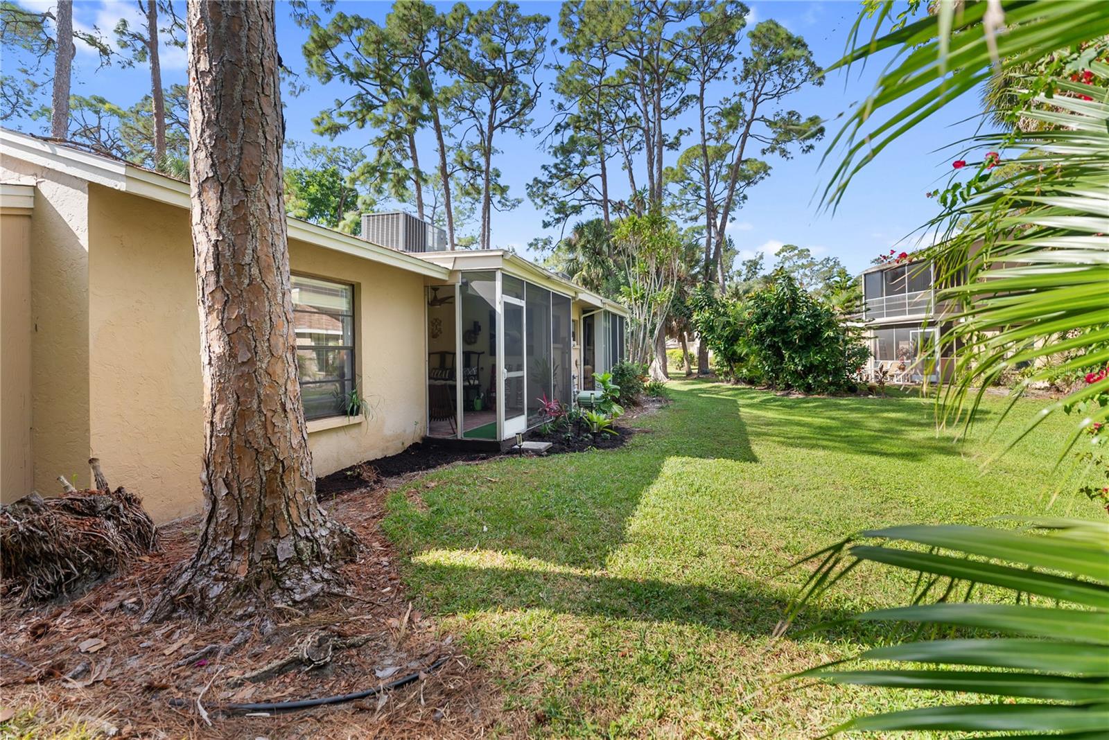 Image 48 of 65 For 4767 Village Gardens Drive 94