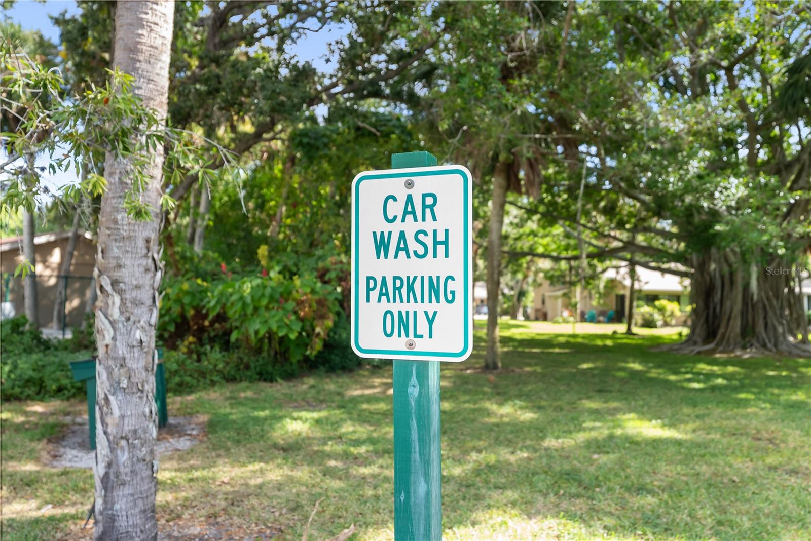 Image 51 of 65 For 4767 Village Gardens Drive 94