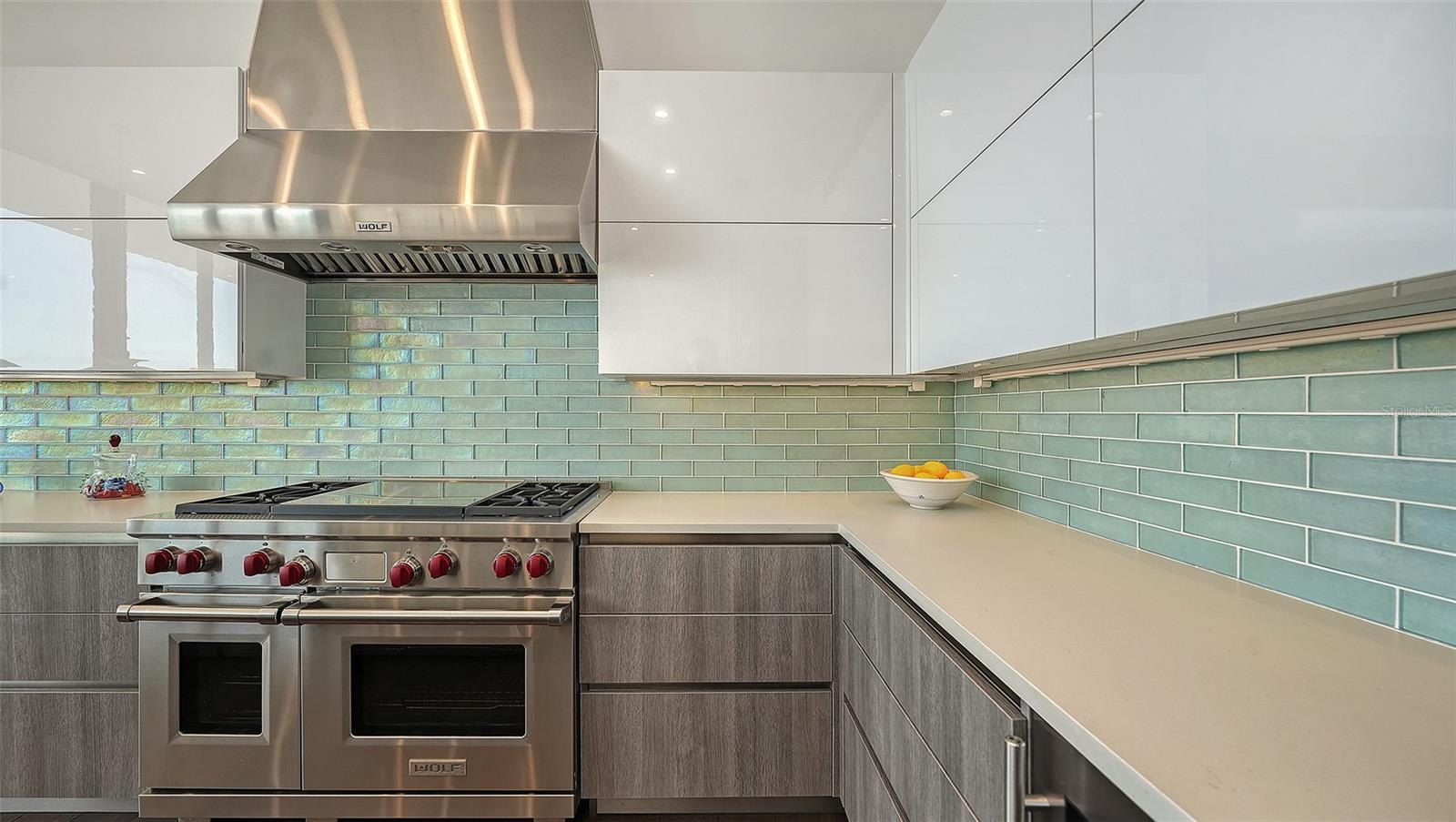 Image 19 of 59 For 300 Pineapple Avenue 902