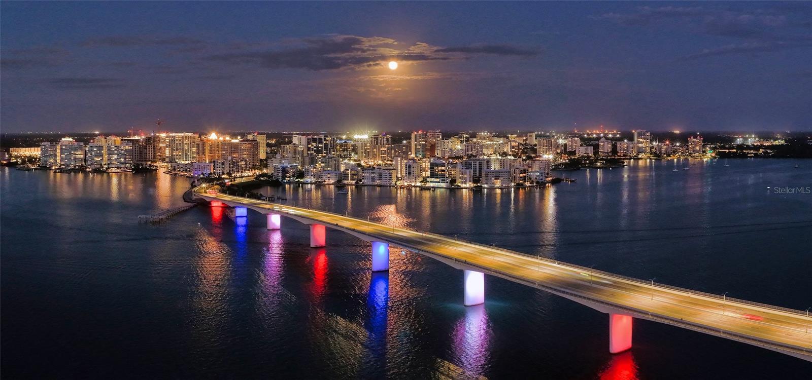 Image 59 of 59 For 300 Pineapple Avenue 902