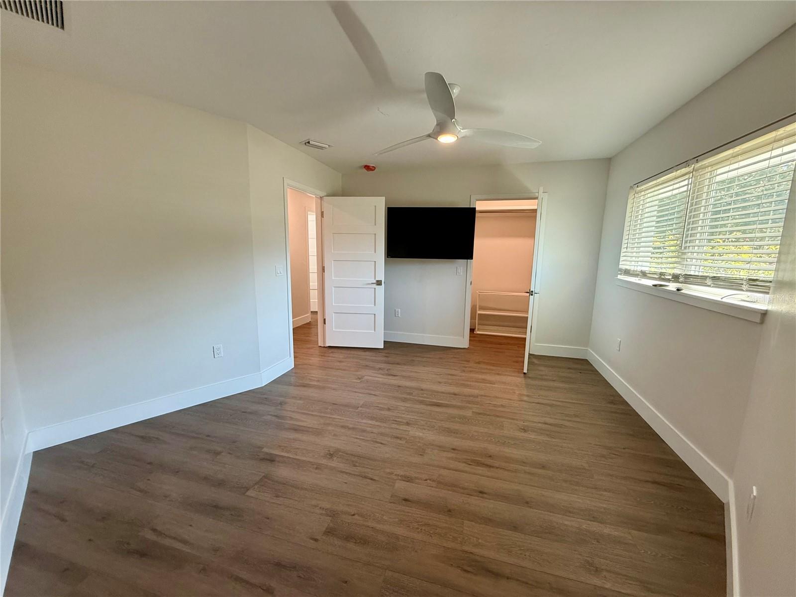 Image 25 of 58 For 3231 Forest Lake Drive