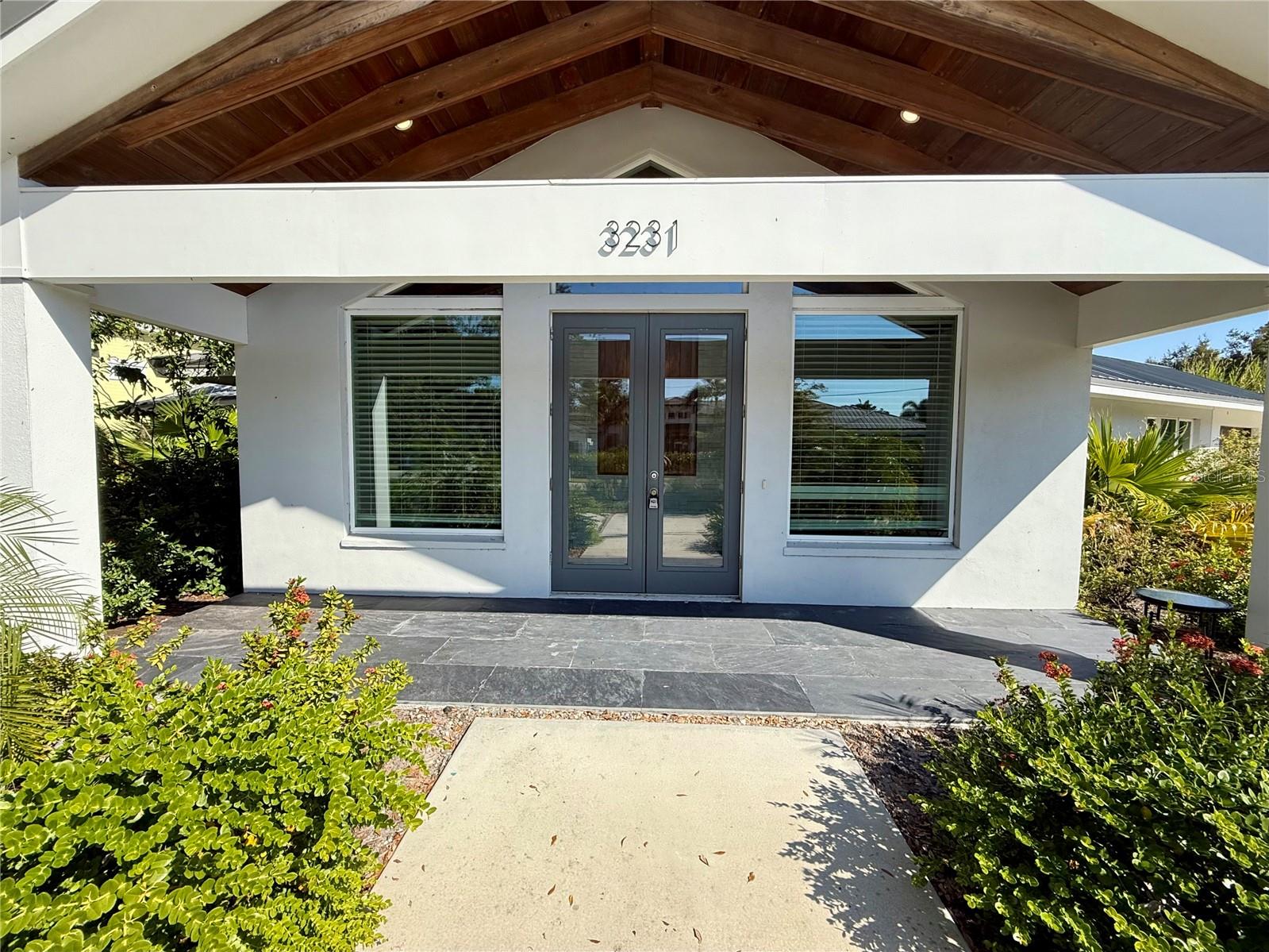 Image 4 of 58 For 3231 Forest Lake Drive