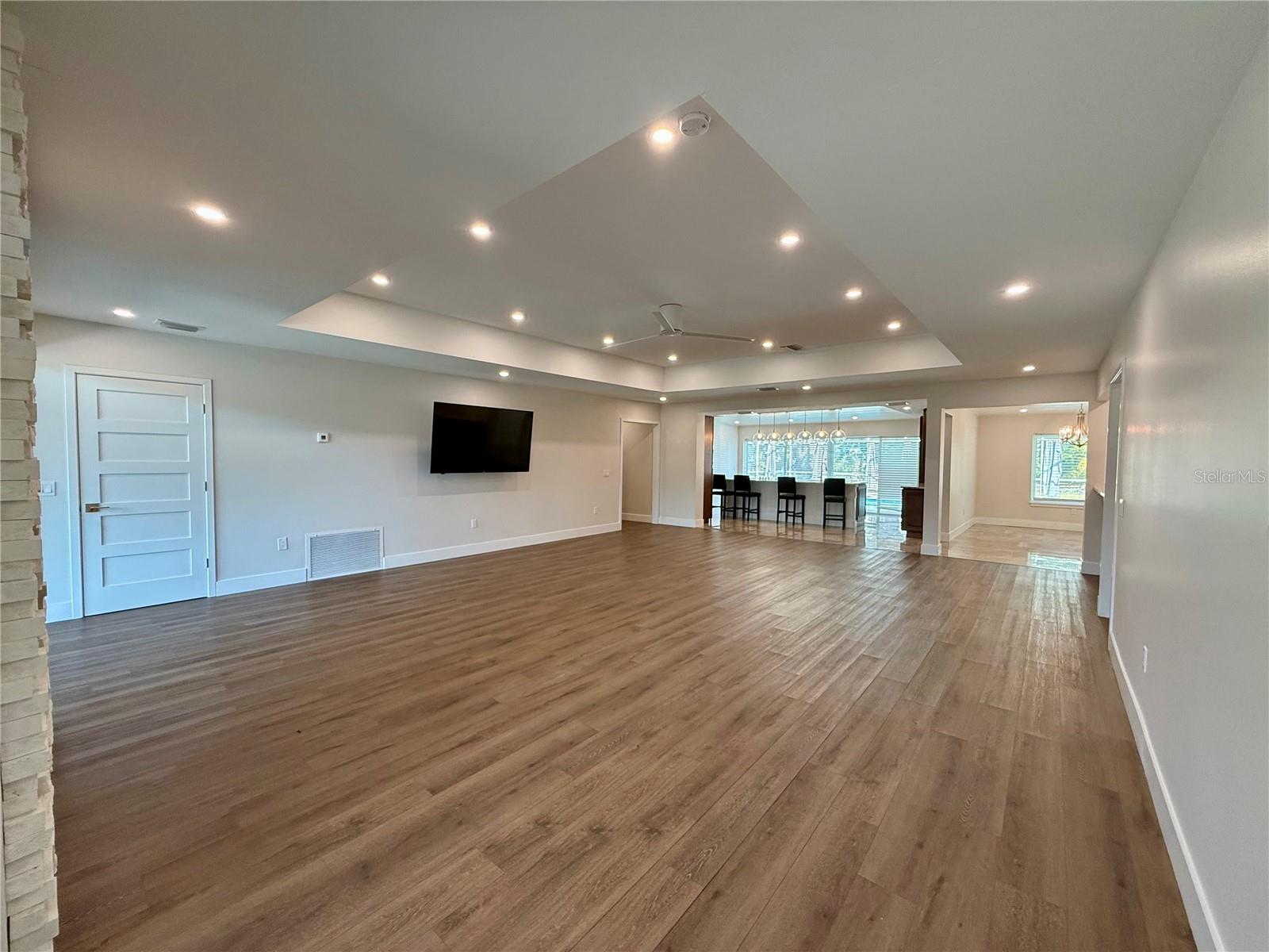 Image 7 of 58 For 3231 Forest Lake Drive