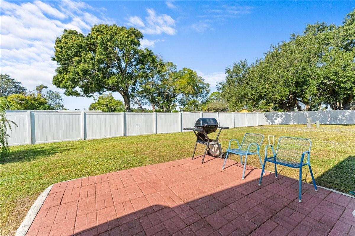 Image 40 of 50 For 808 53rd Avenue E 108