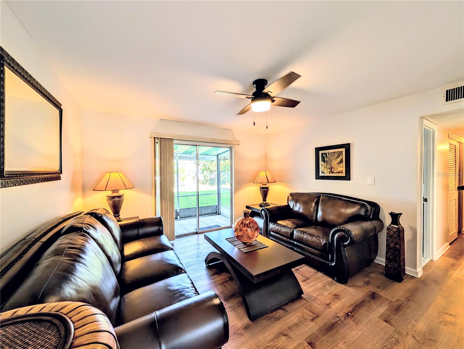 Image 10 of 37 For 1581 Leisure Drive M7