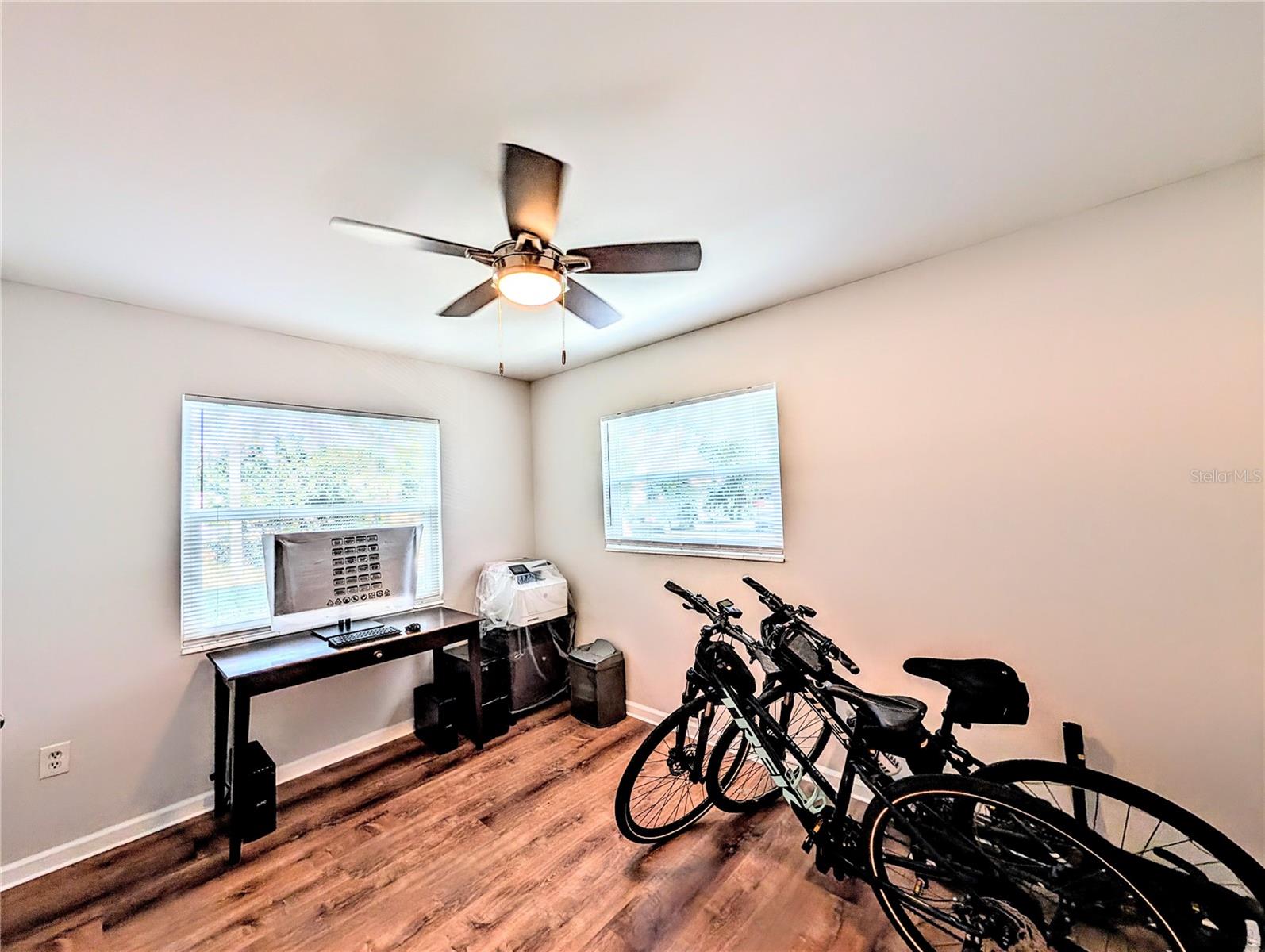 Image 31 of 37 For 1581 Leisure Drive M7