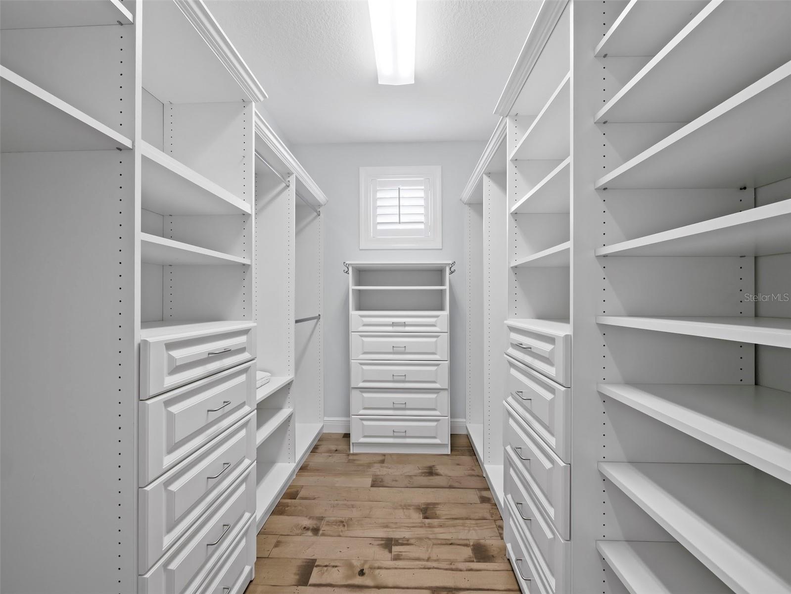 Image 12 of 70 For 333 Firehouse Court